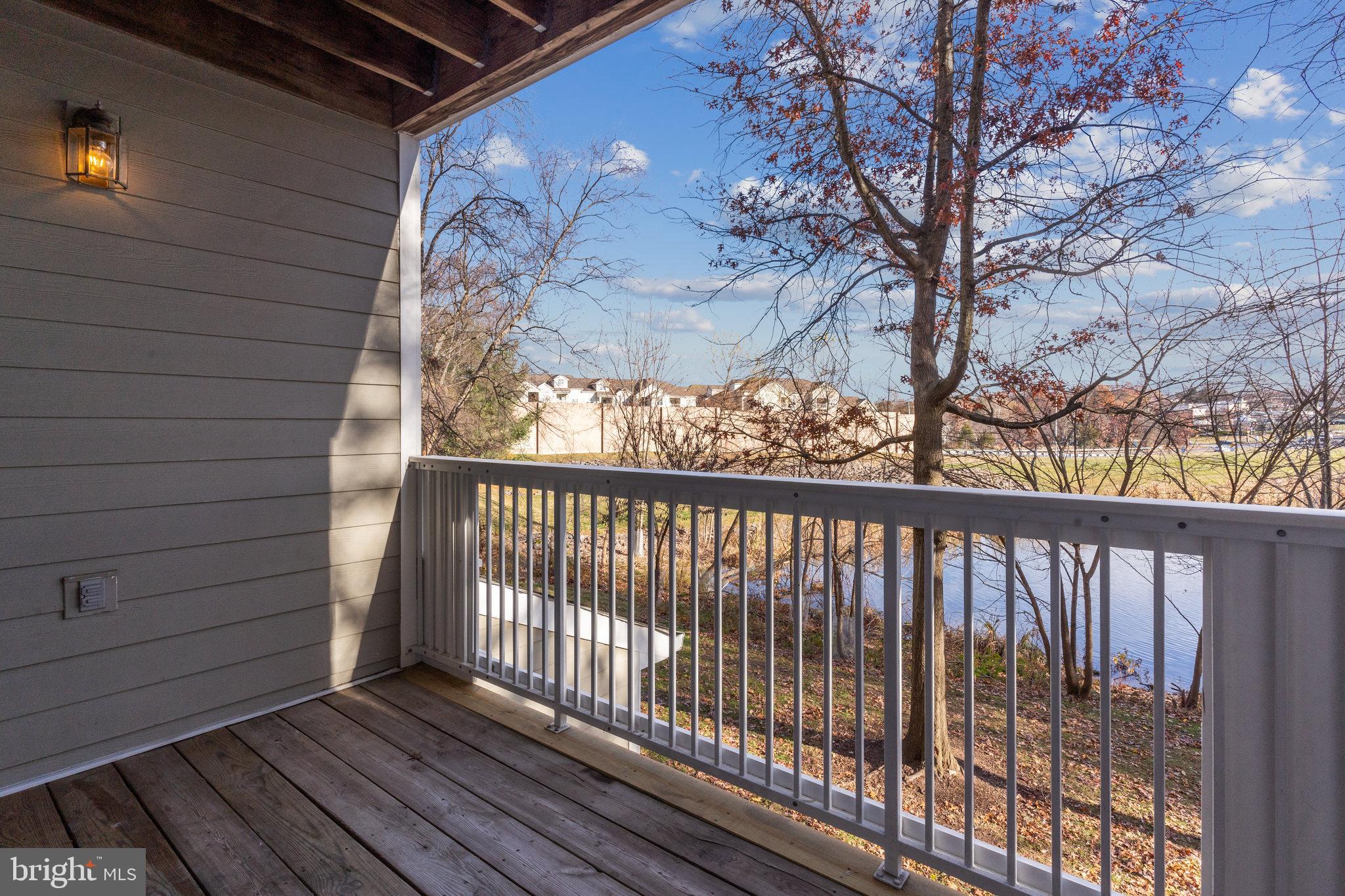 EDGEWATER AT TOWN CENTER - Residential