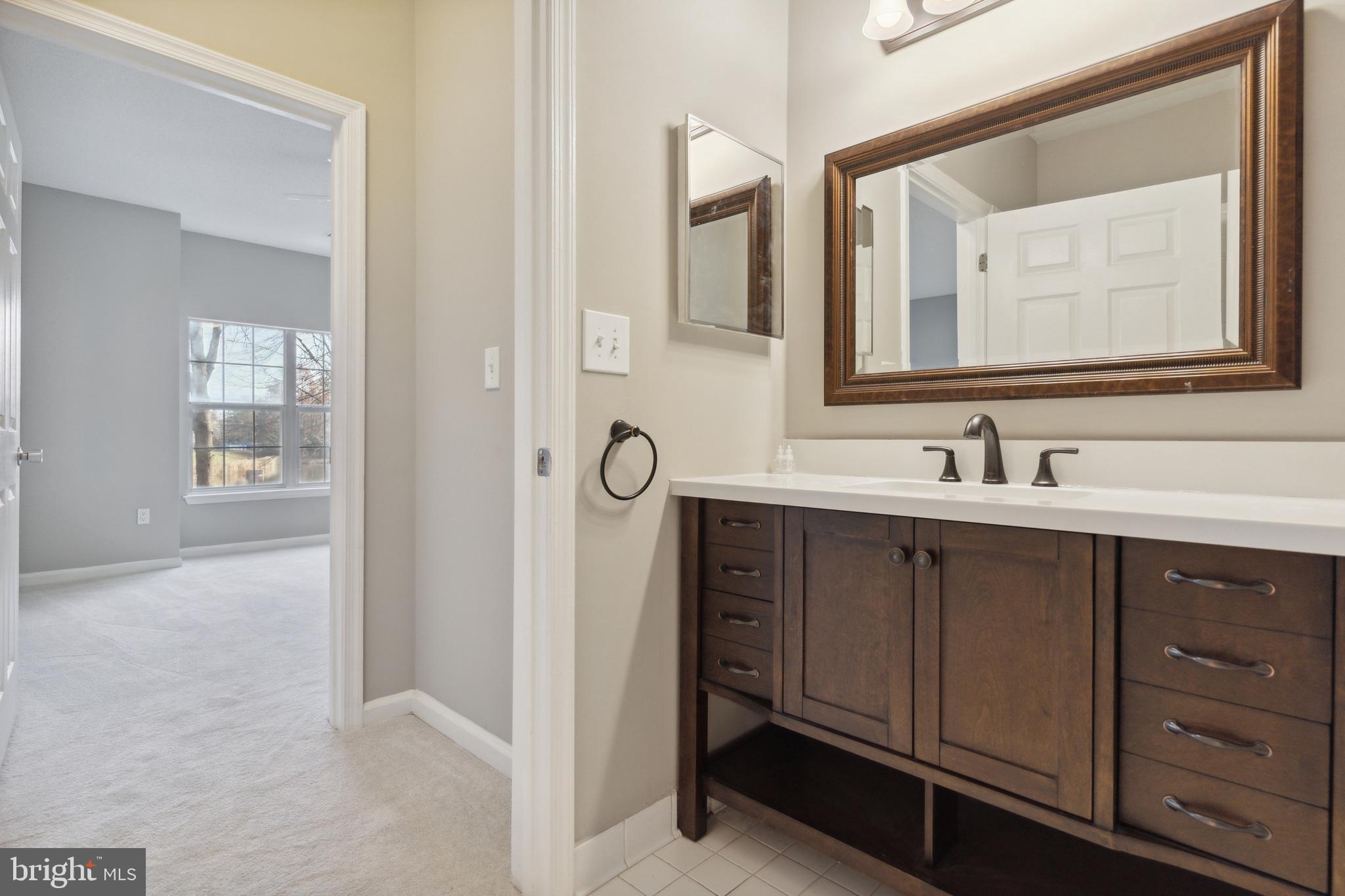 EDGEWATER AT TOWN CENTER - Residential