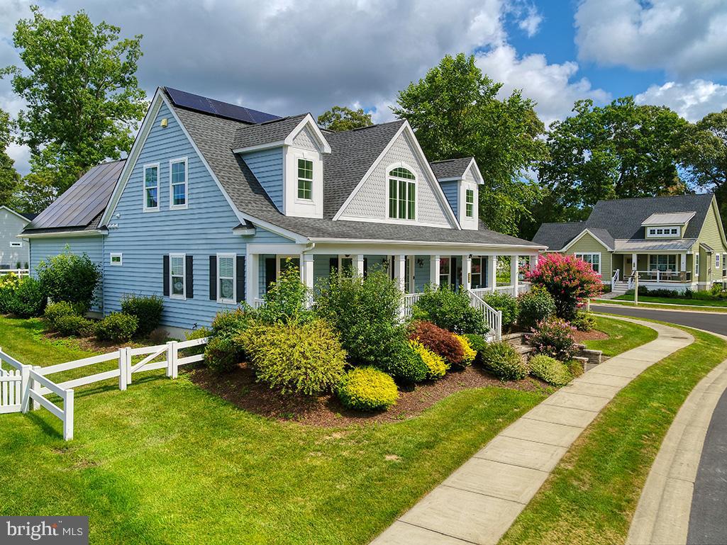 BAYWOOD - Residential