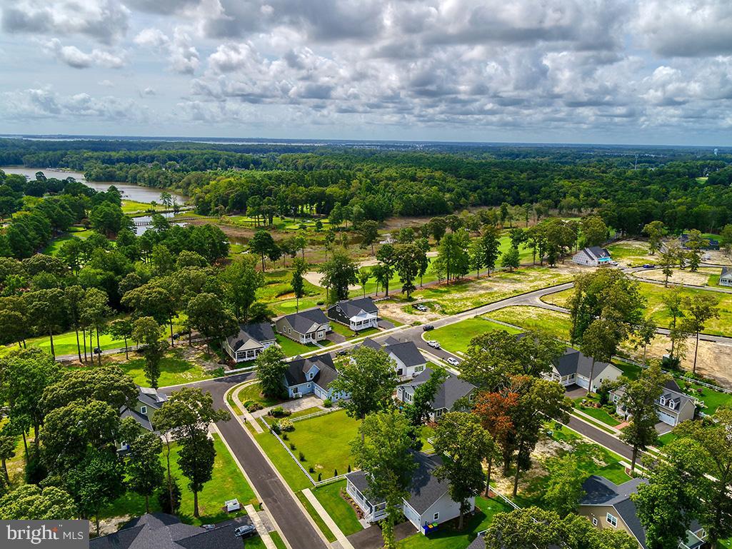 BAYWOOD - Residential