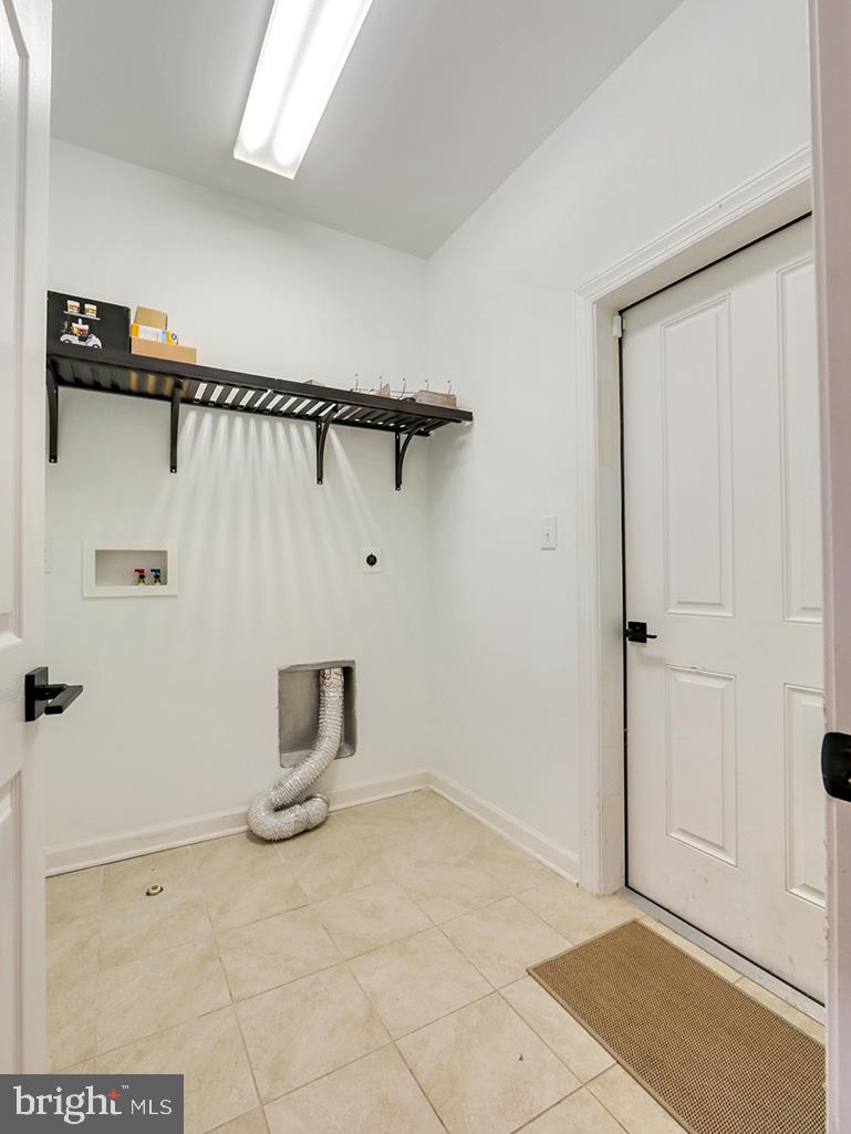 BAYWOOD - Residential