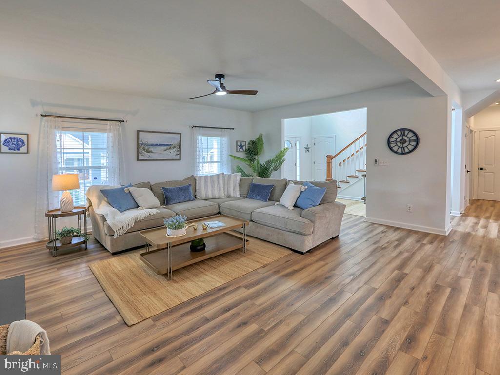 BAYWOOD - Residential