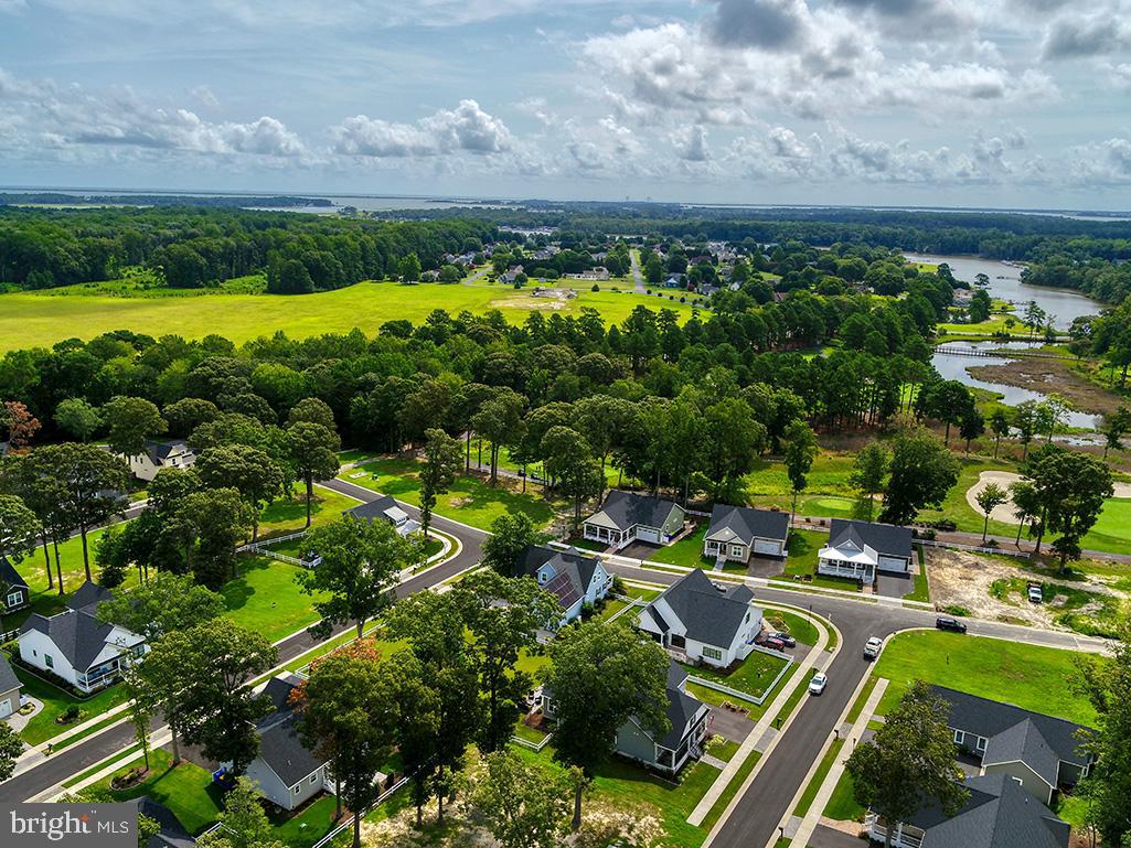 BAYWOOD - Residential