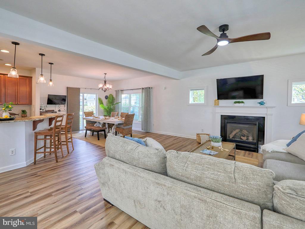 BAYWOOD - Residential