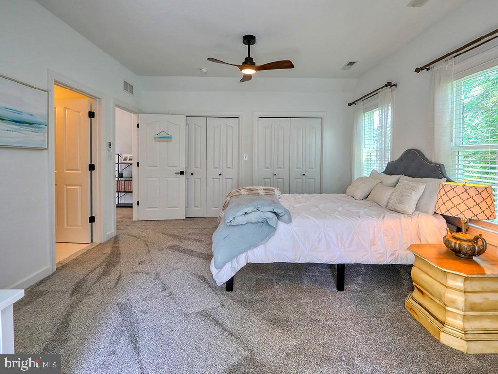 BAYWOOD - Residential