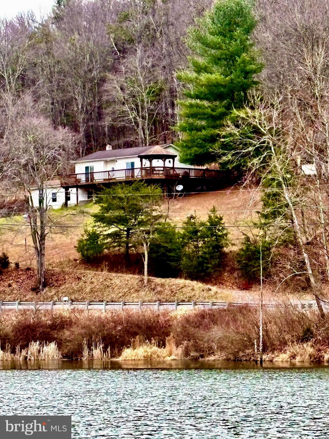 NONE UNRESTRICTED - Residential