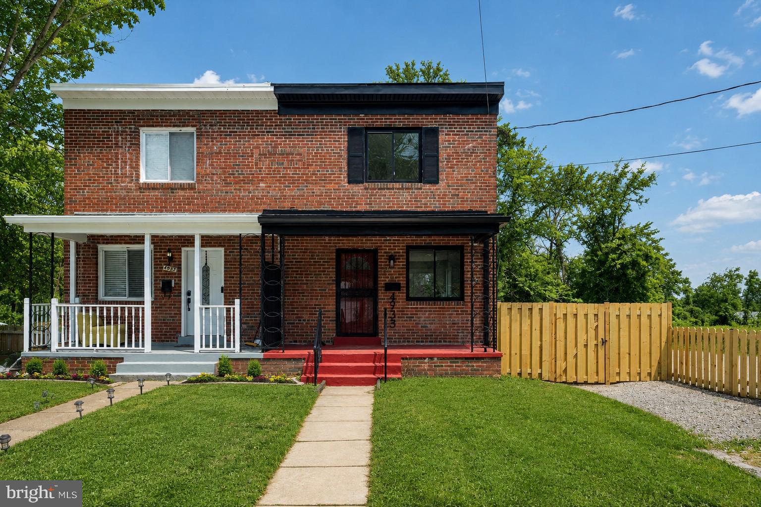 HYATTSVILLE - Residential