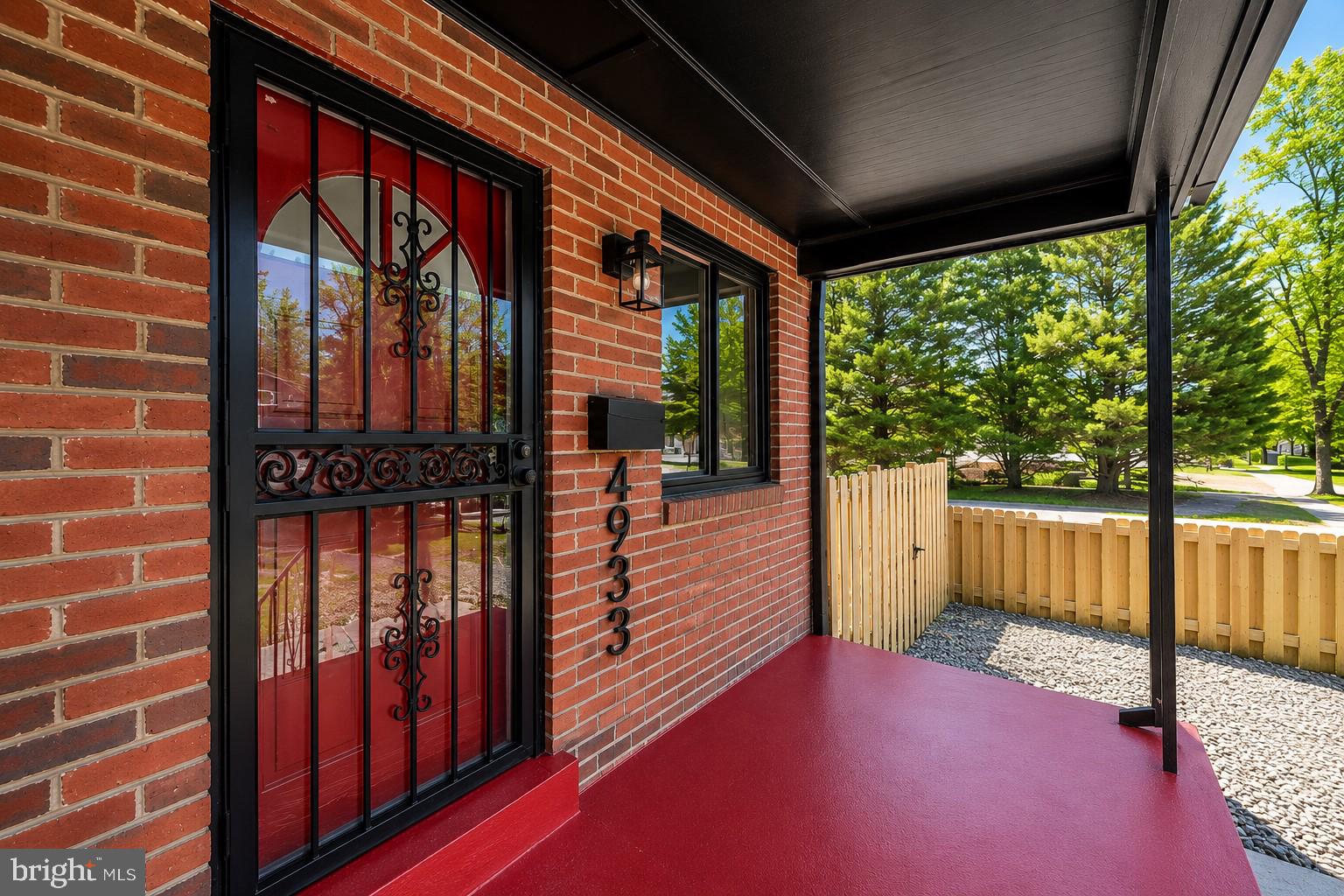 HYATTSVILLE - Residential