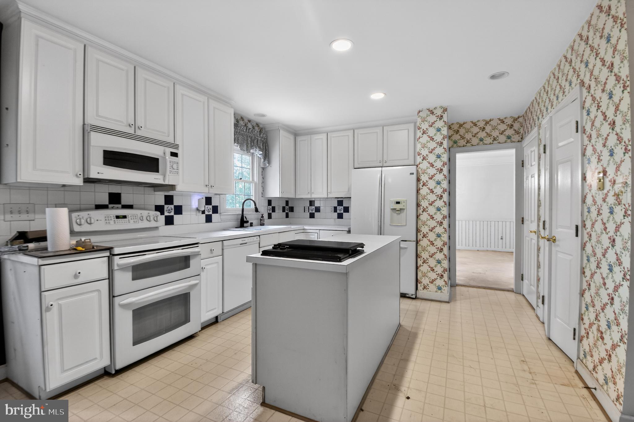 BROOKEFIELD - Residential
