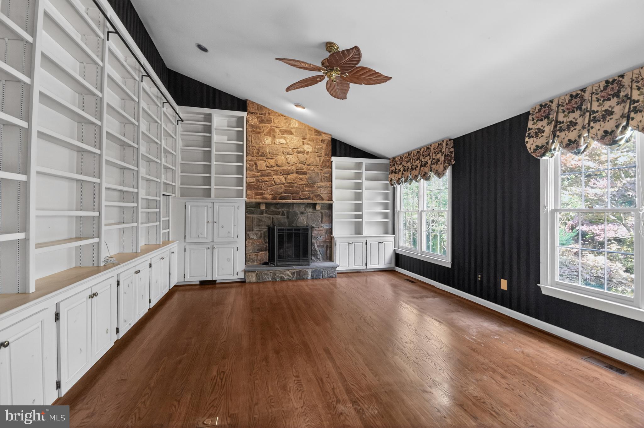 BROOKEFIELD - Residential