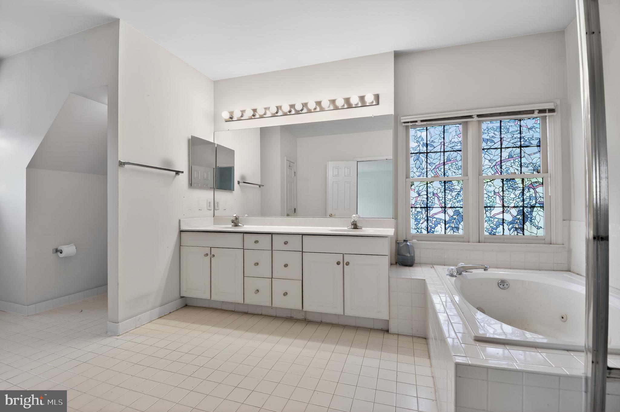 BROOKEFIELD - Residential