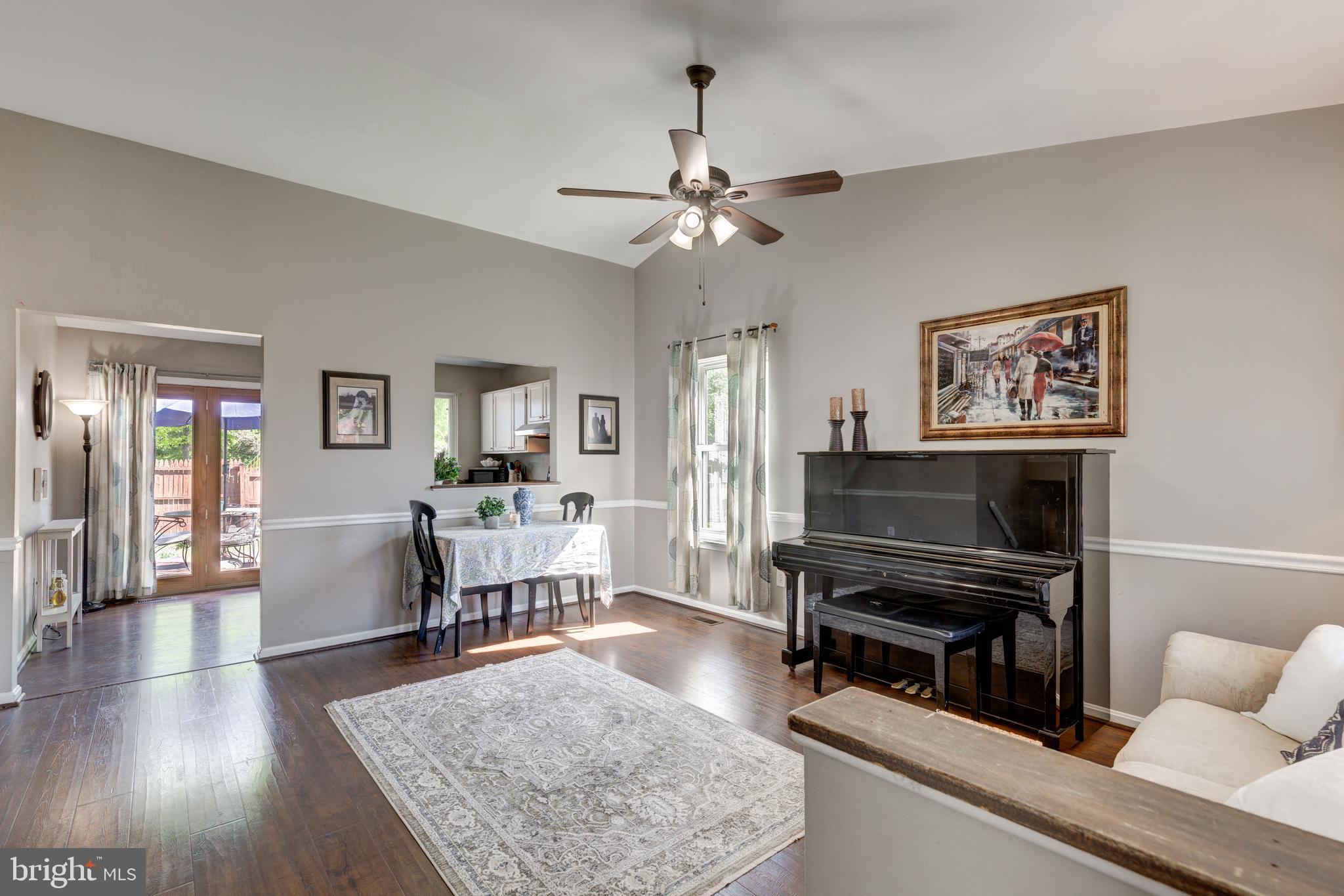 PINEY RIDGE VILLAGE - Residential