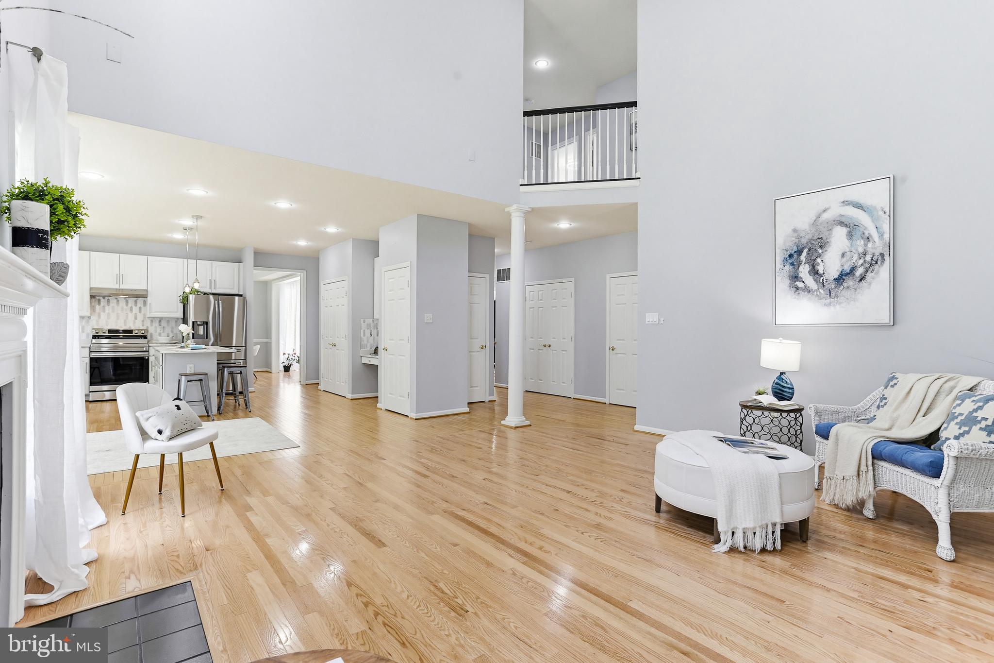 RIVER HILL - Residential