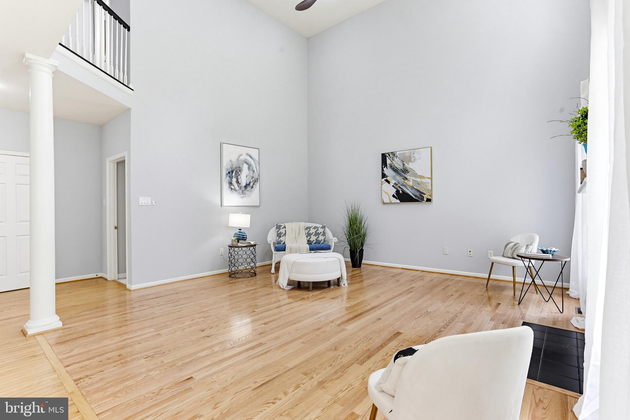 RIVER HILL - Residential