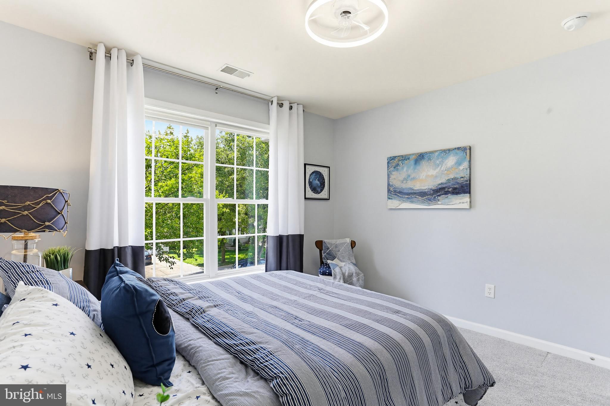 RIVER HILL - Residential