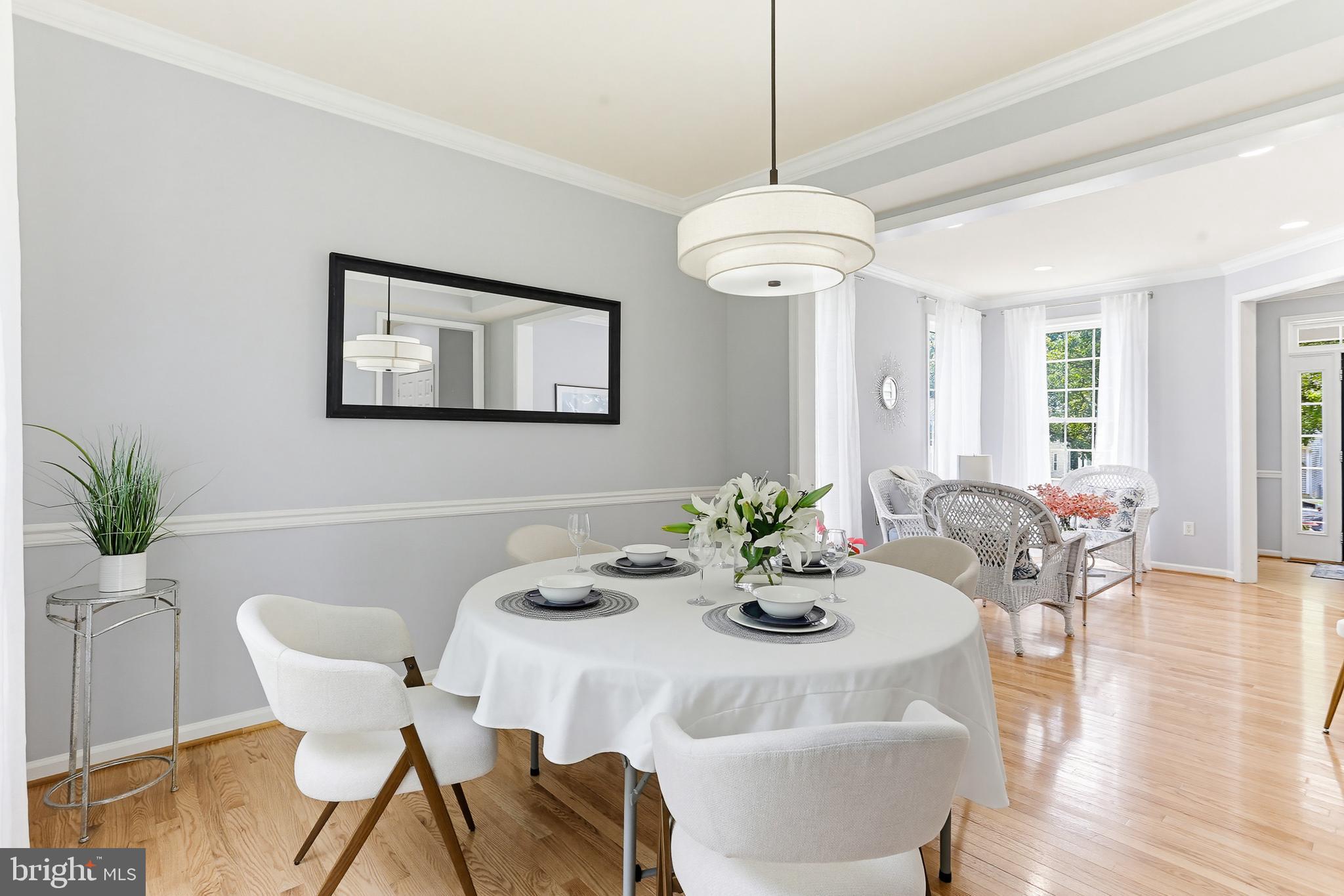 RIVER HILL - Residential
