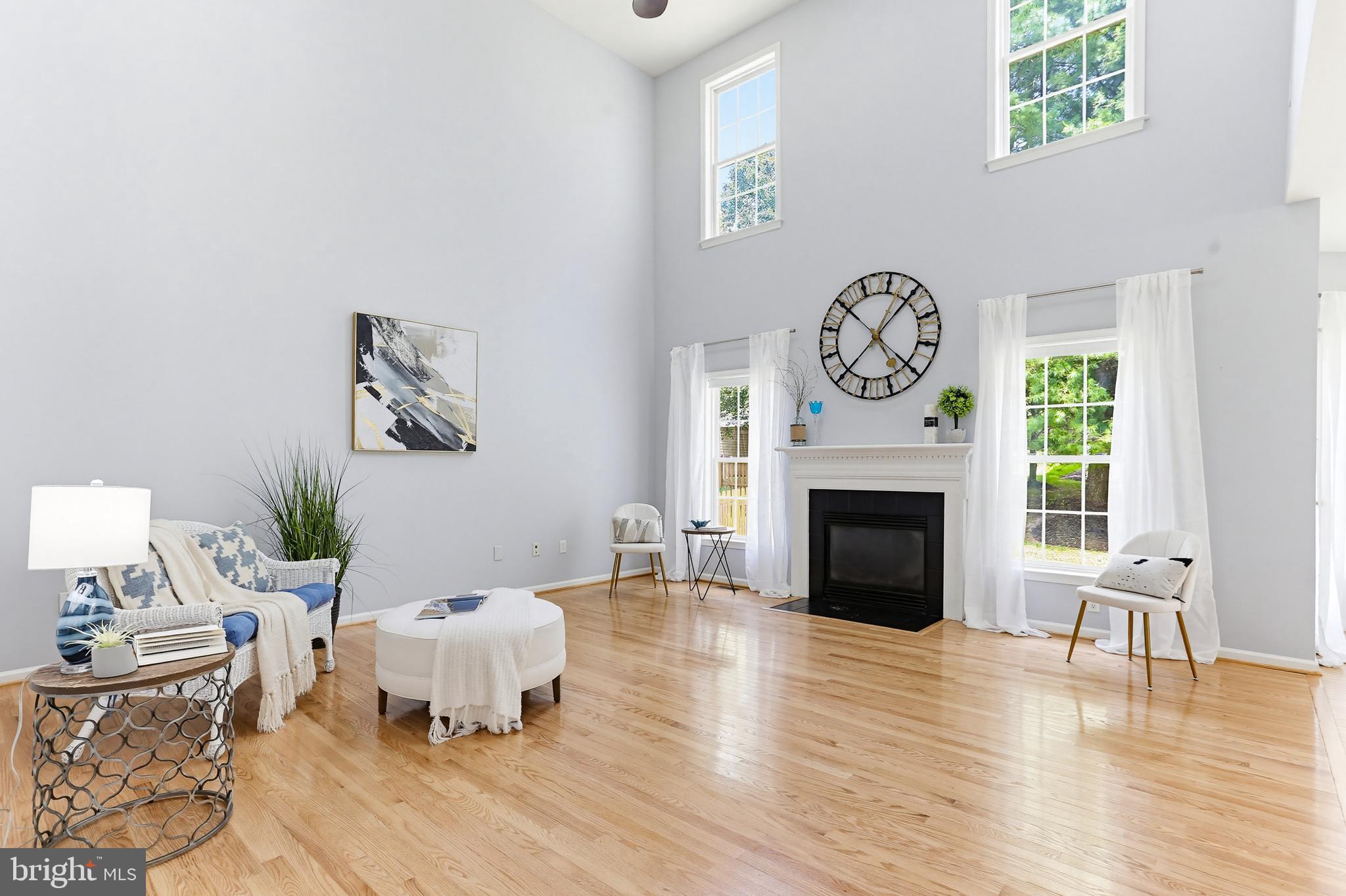 RIVER HILL - Residential