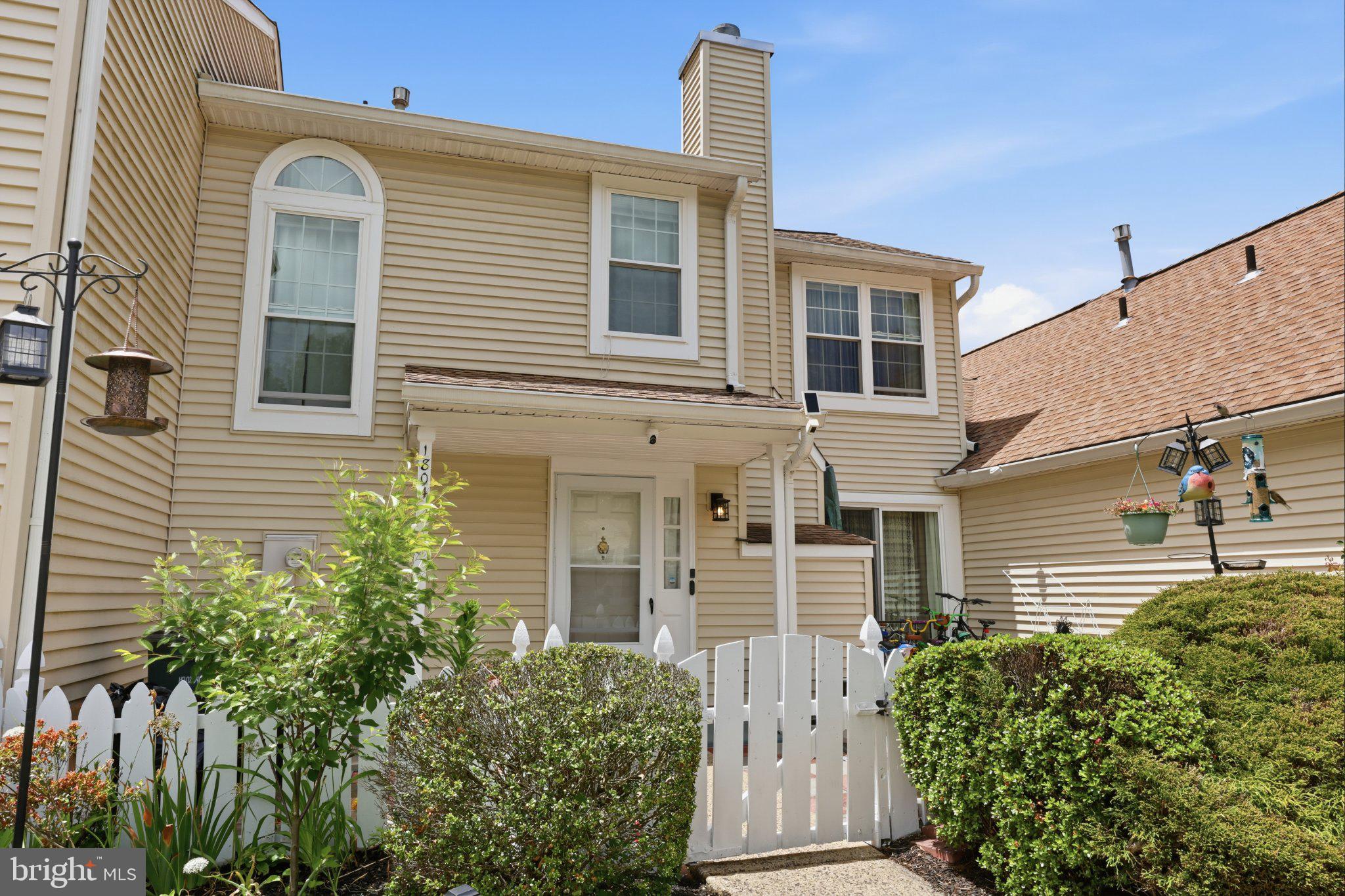 HUNTINGDON BROOK - Residential