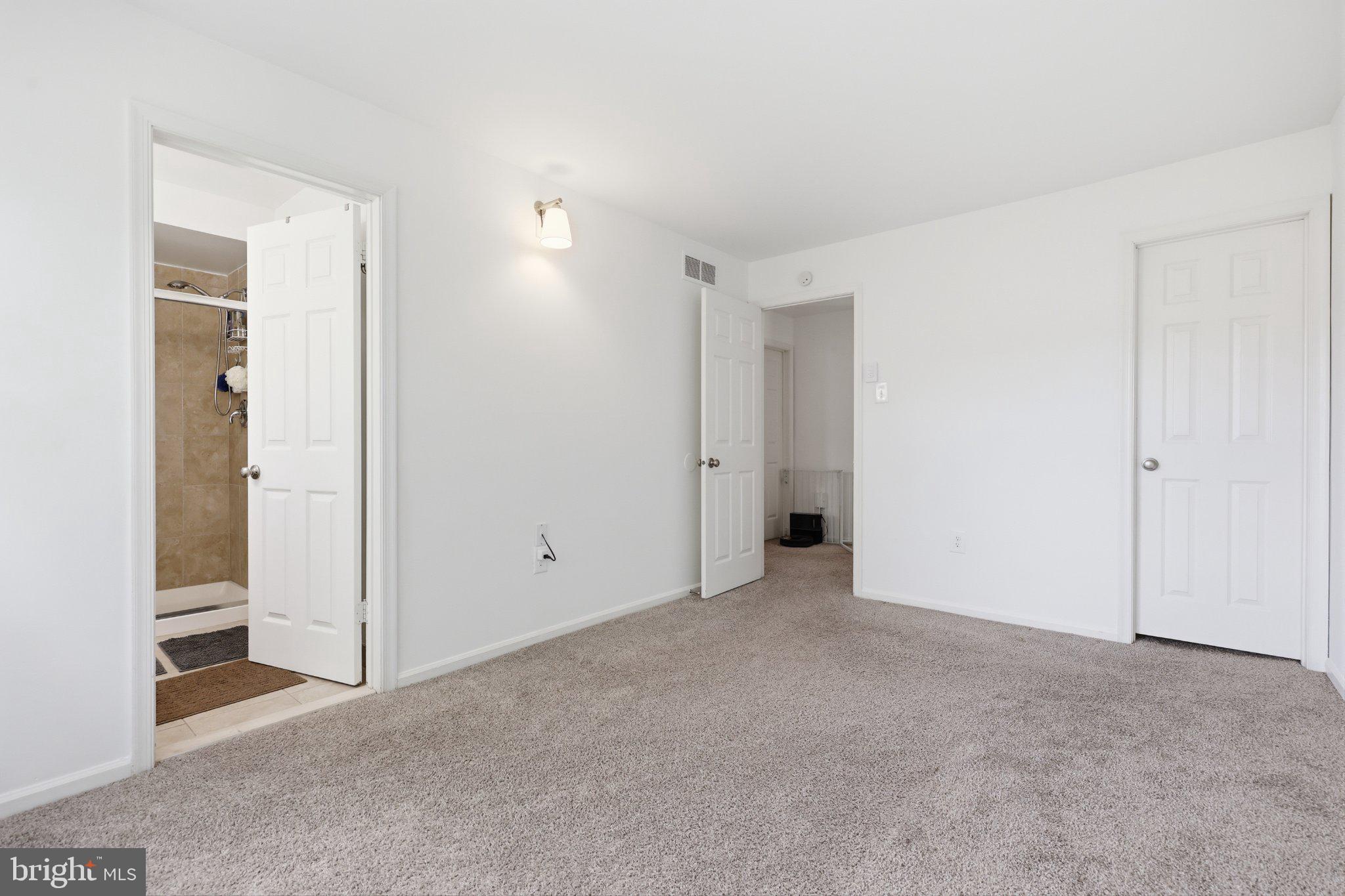 HUNTINGDON BROOK - Residential