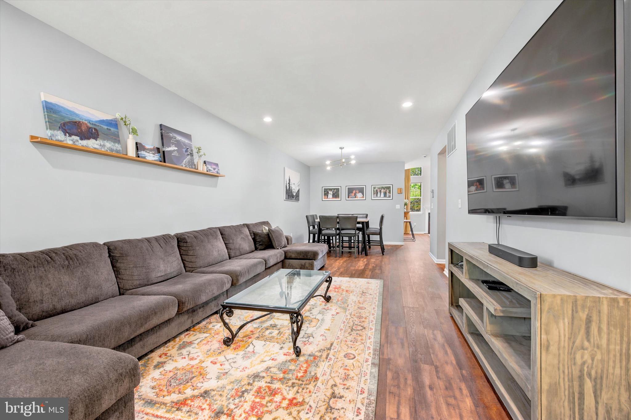 HERITAGE HILLS - Residential