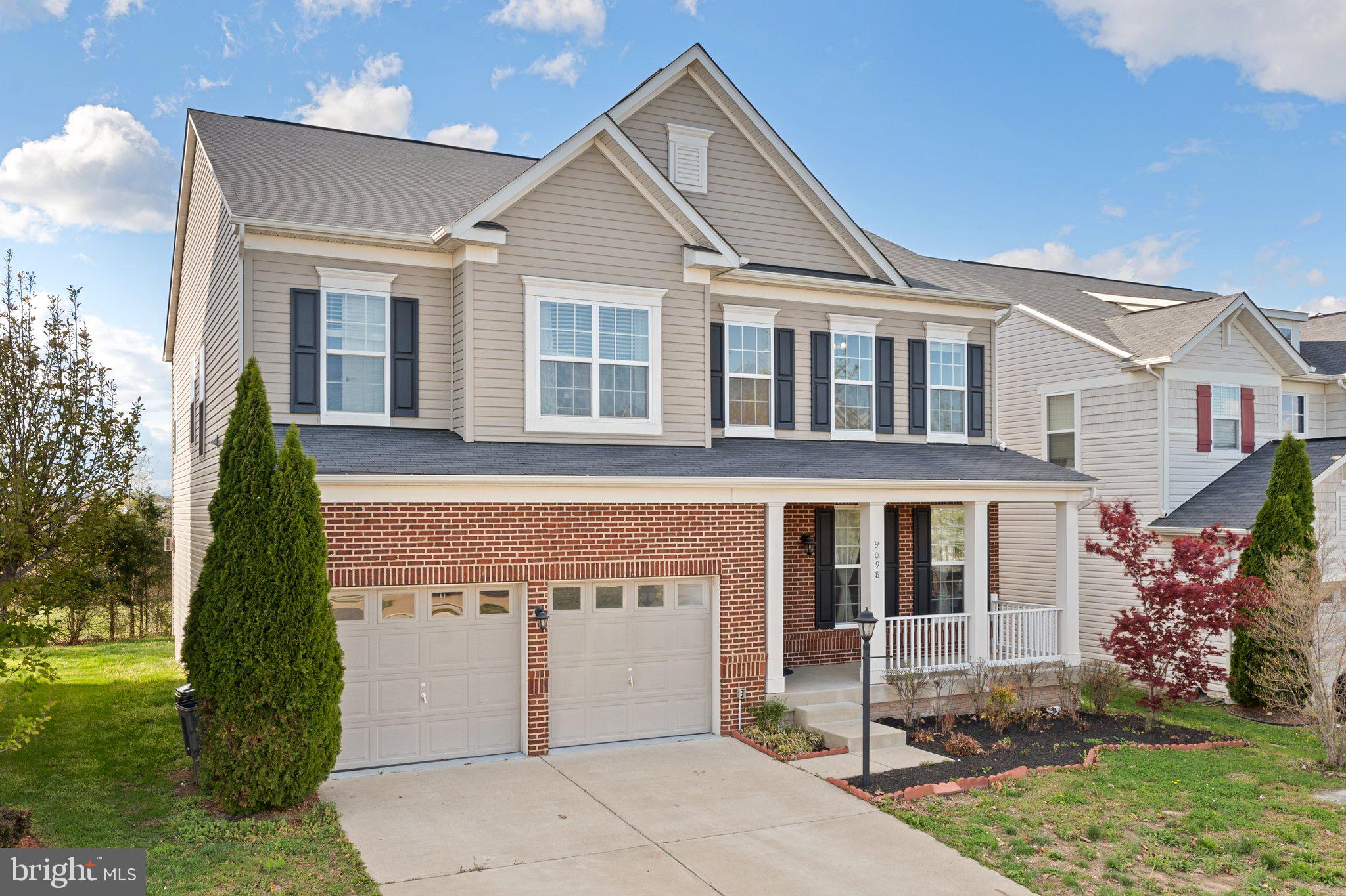 UNIVERSITY VILLAGE - Residential Lease