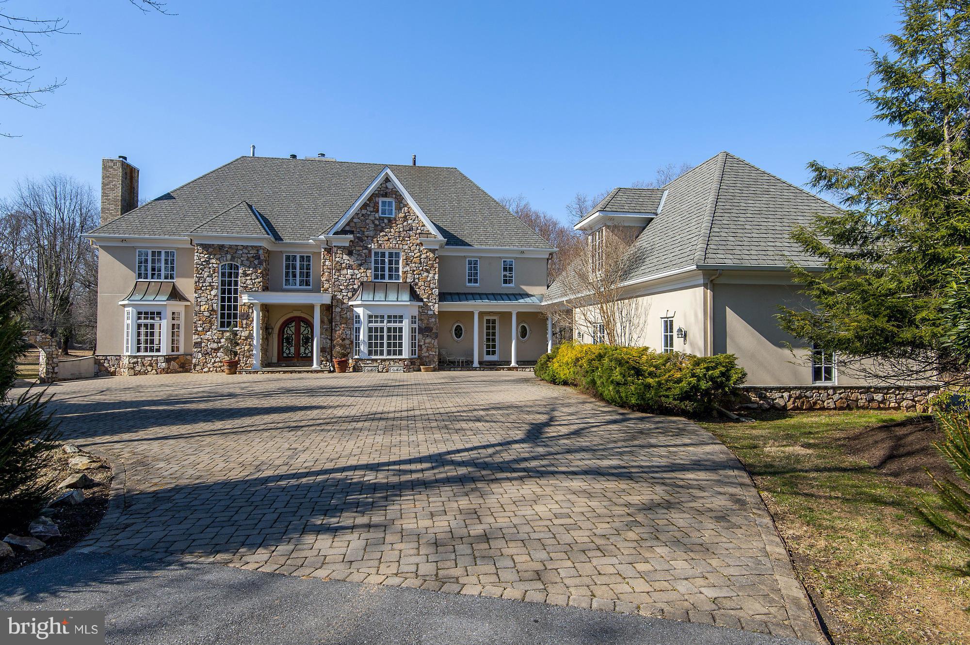 POTOMAC MANOR - Residential