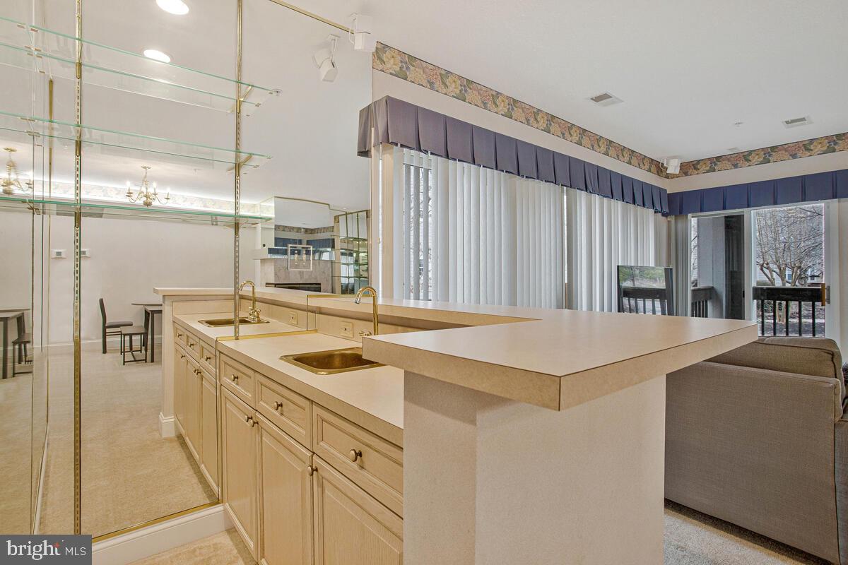 SOLOMONS LANDING - Residential