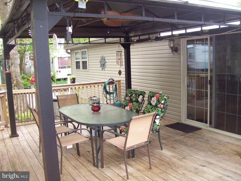 KIRKWOOD - Commercial Sale