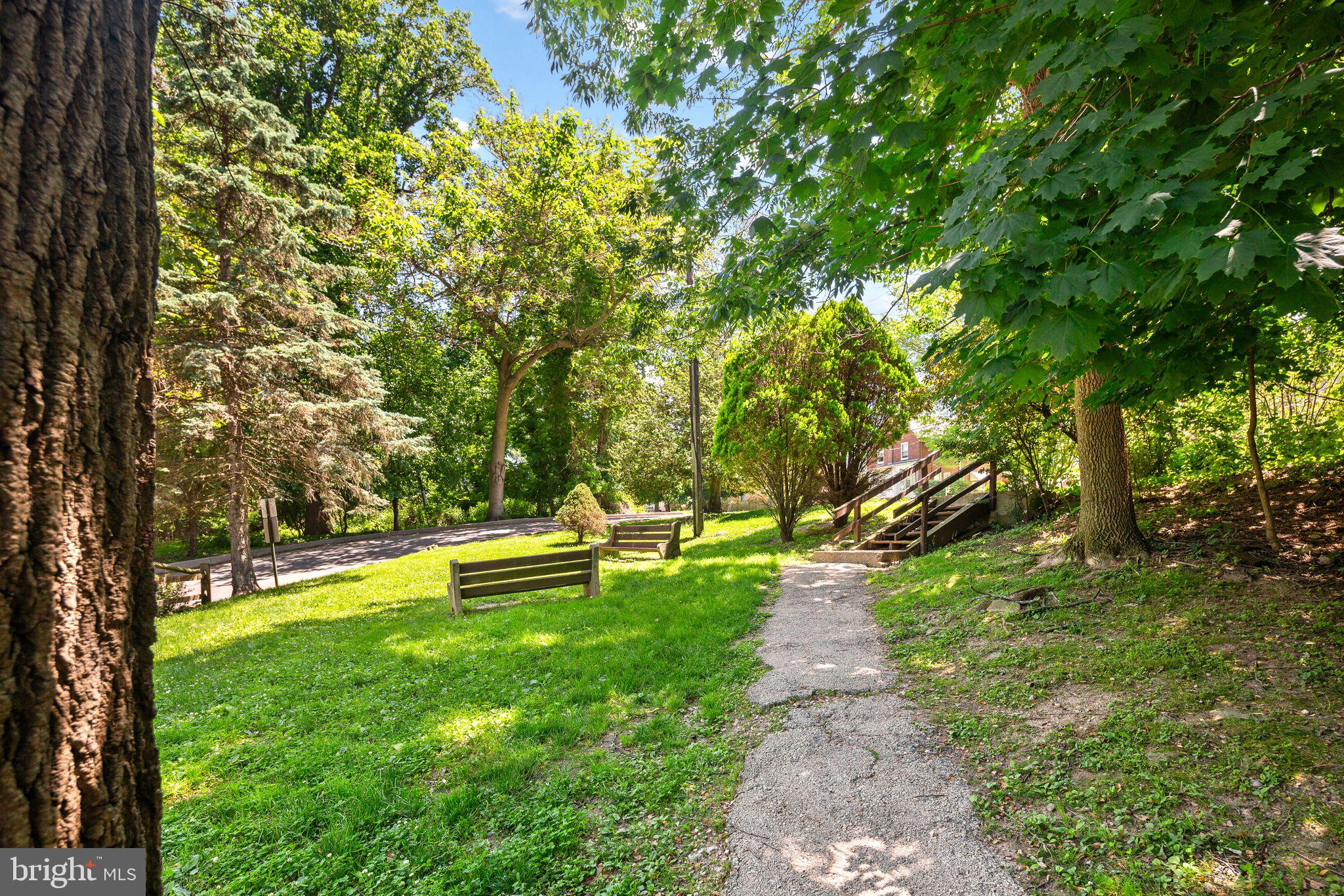 GREEN TREE SUMMIT - Residential