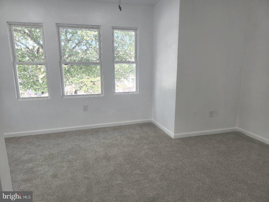 WEST OAK LANE - Residential