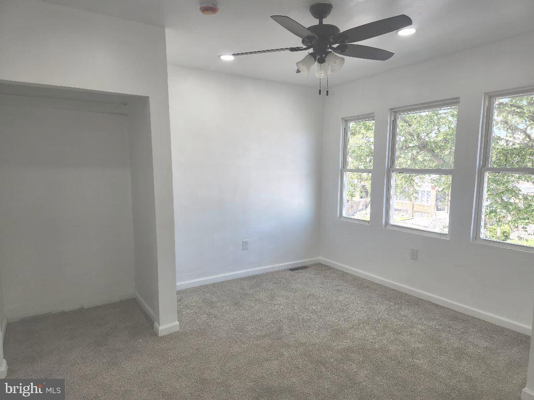 WEST OAK LANE - Residential