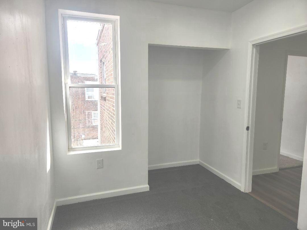 WEST OAK LANE - Residential