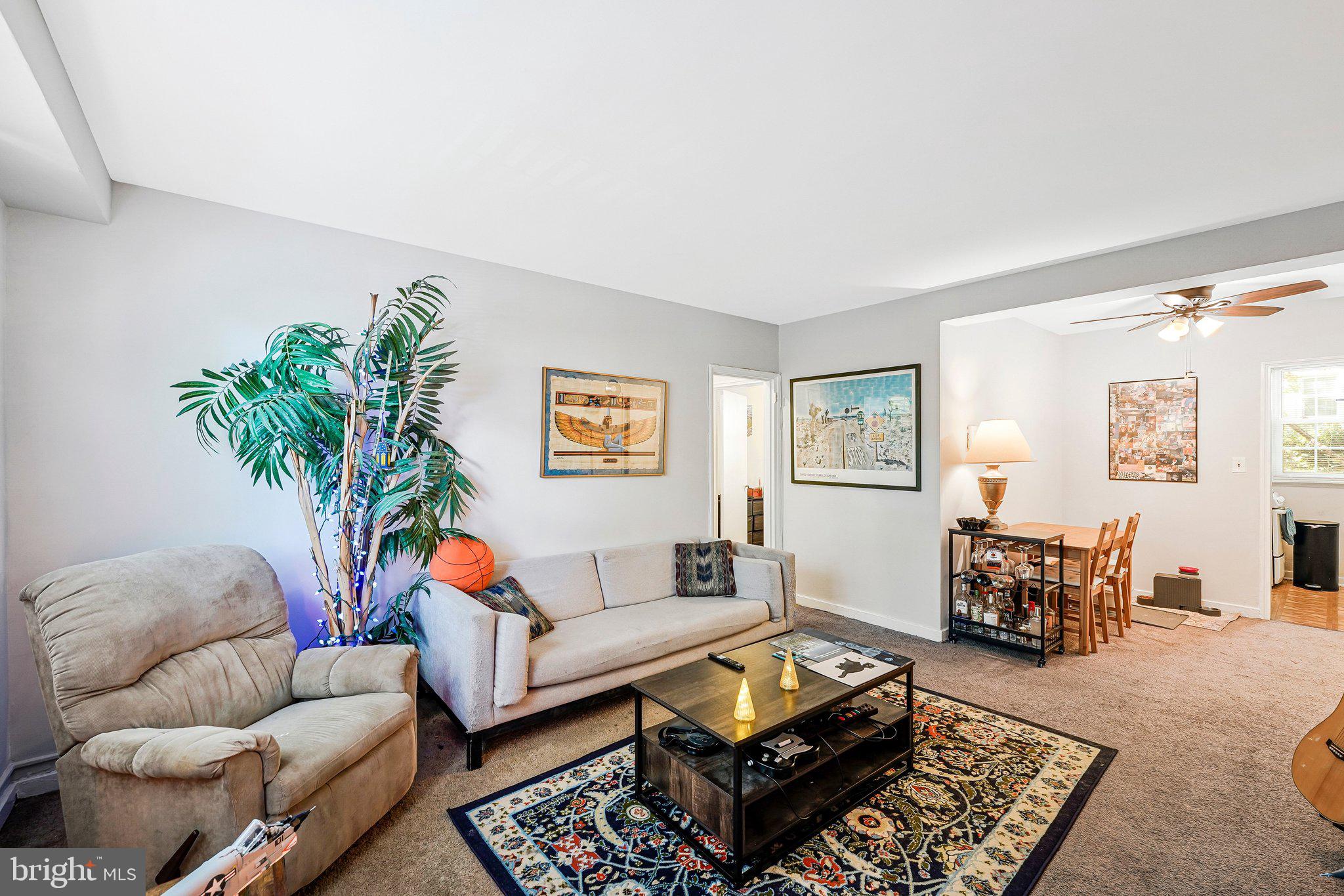 ARLINGTON OAKS - Residential