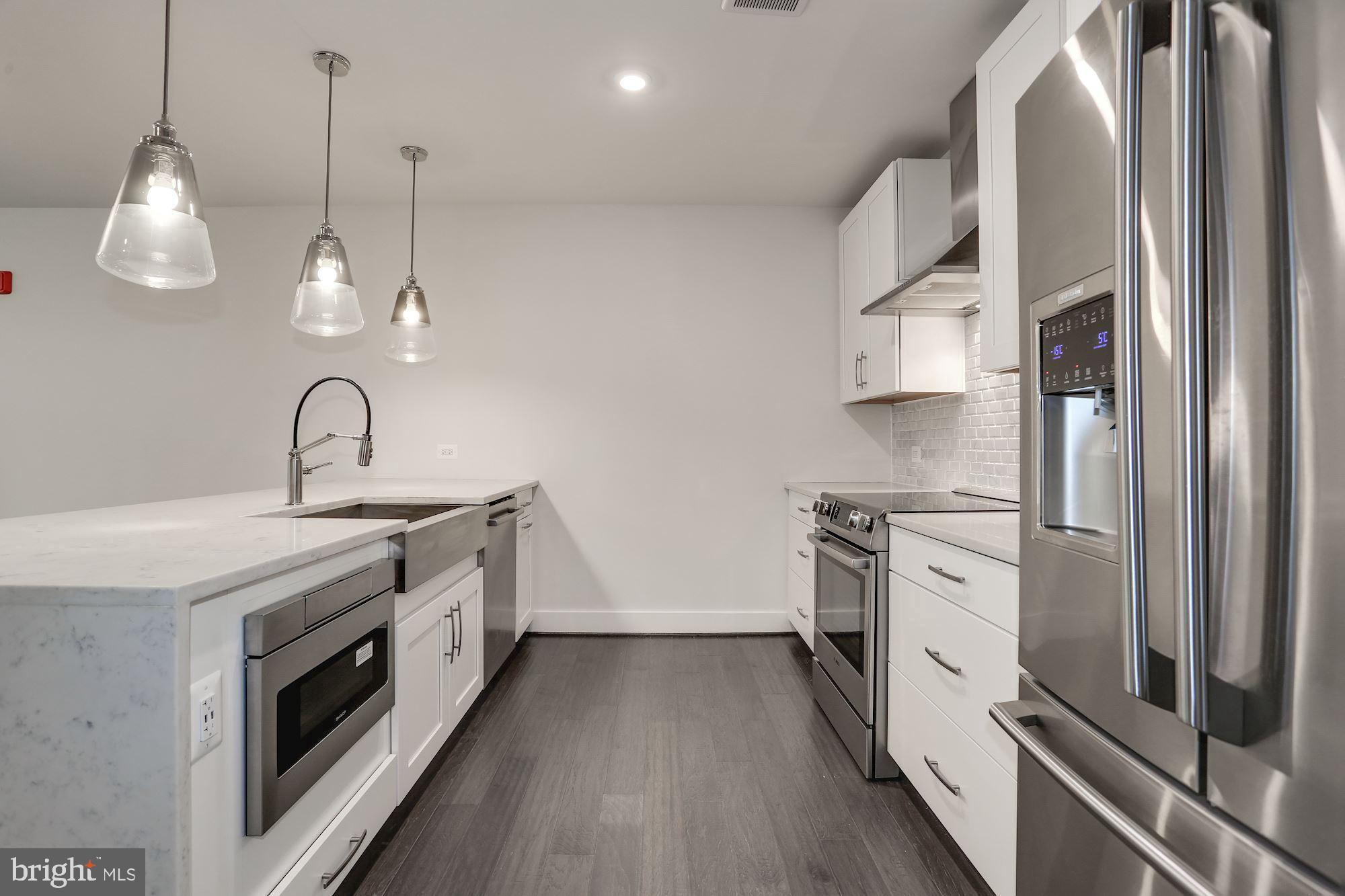 KEY AND NASH - Residential Lease