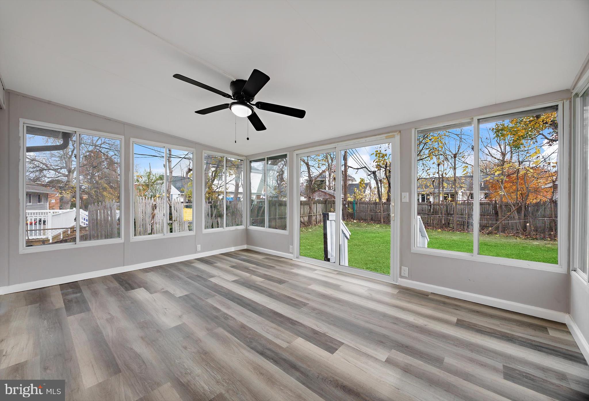 FAIRLAWN - Residential