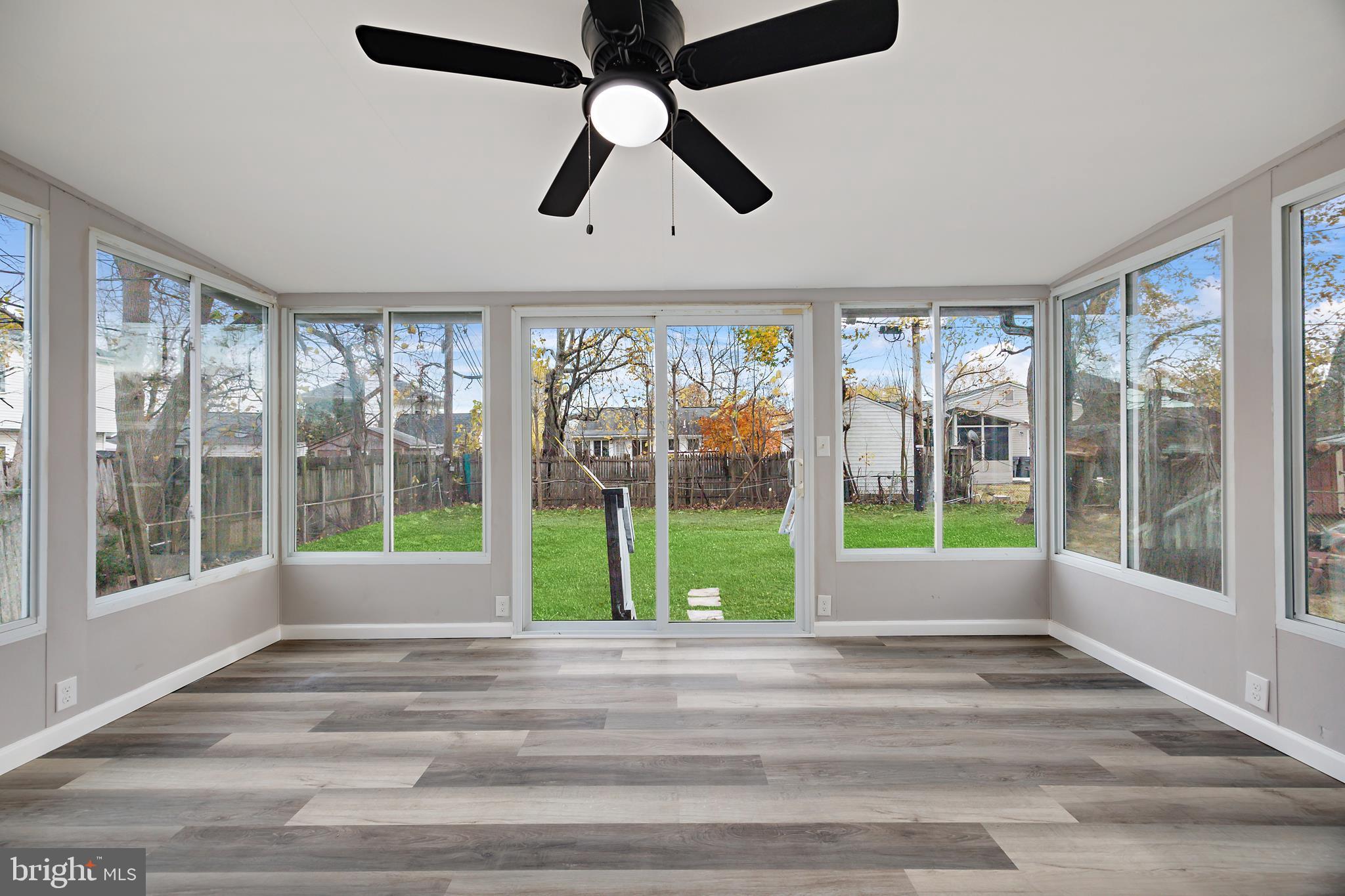 FAIRLAWN - Residential