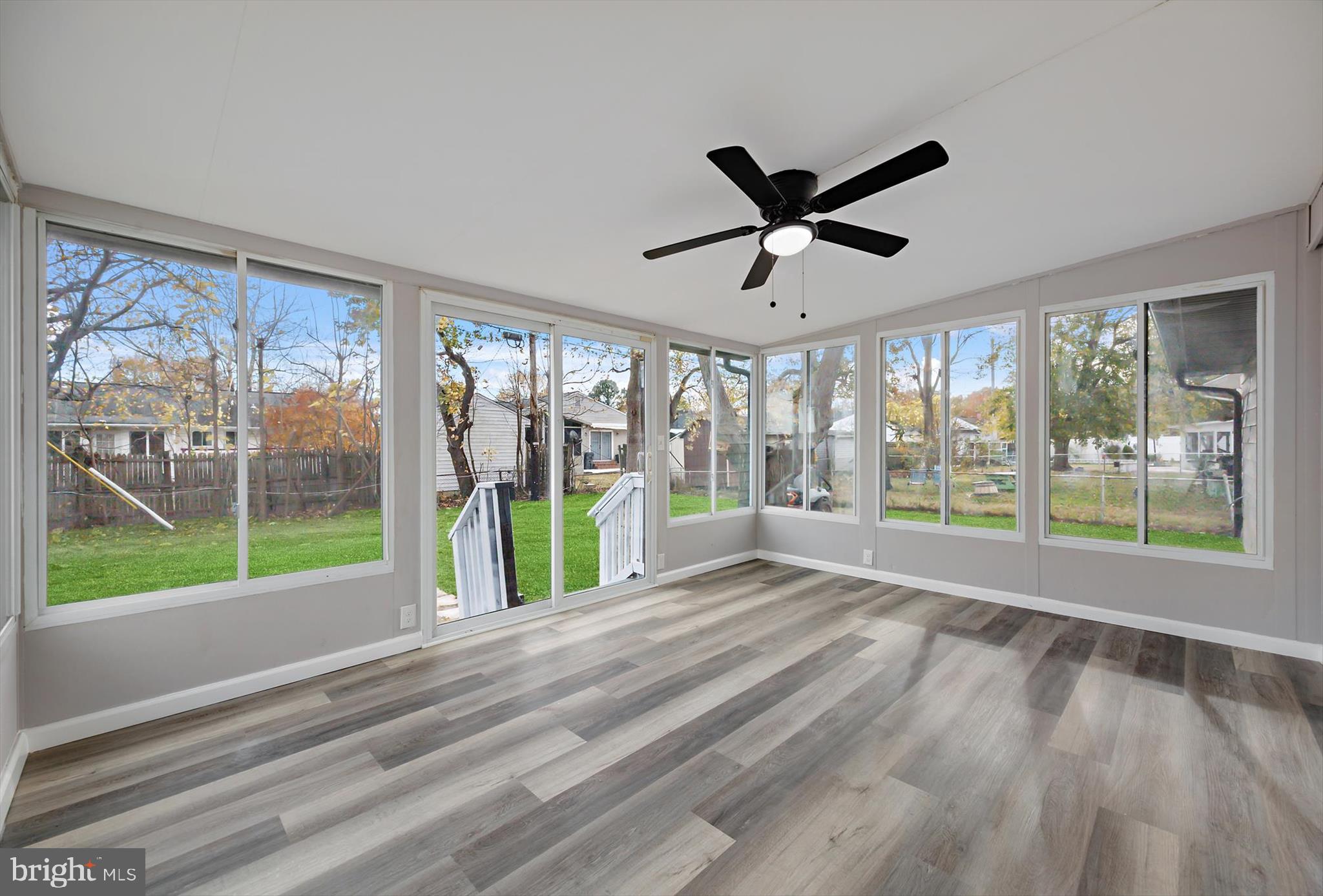 FAIRLAWN - Residential