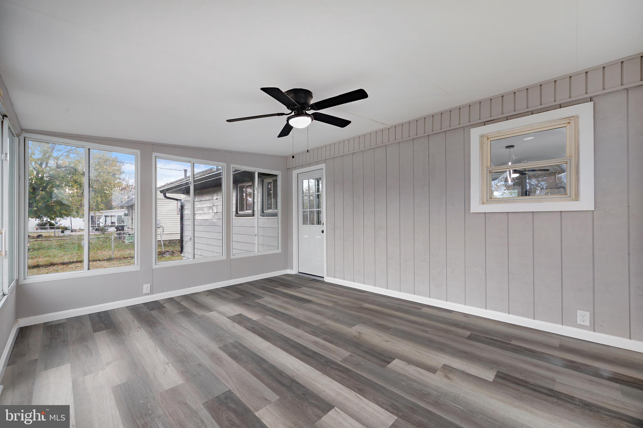 FAIRLAWN - Residential
