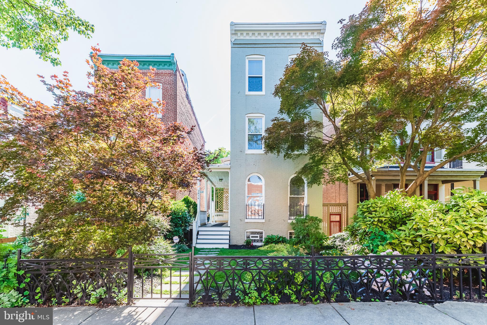 CHARLES VILLAGE - Residential