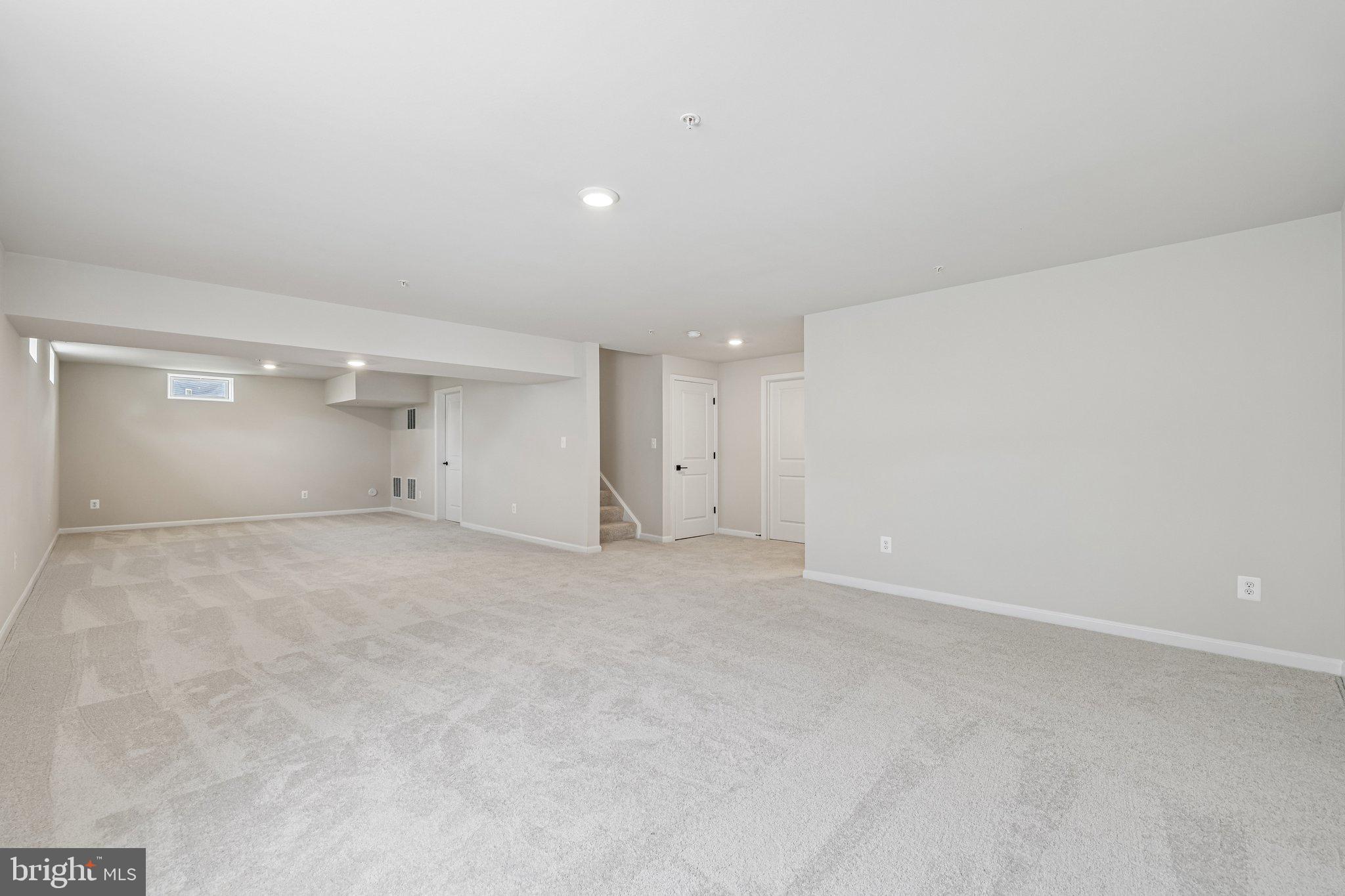 TUSCARORA CREEK - Residential