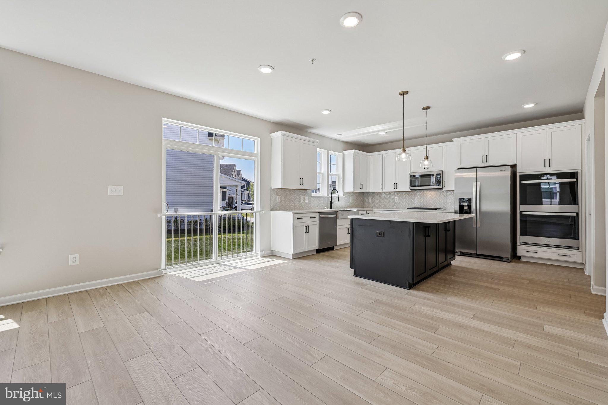TUSCARORA CREEK - Residential