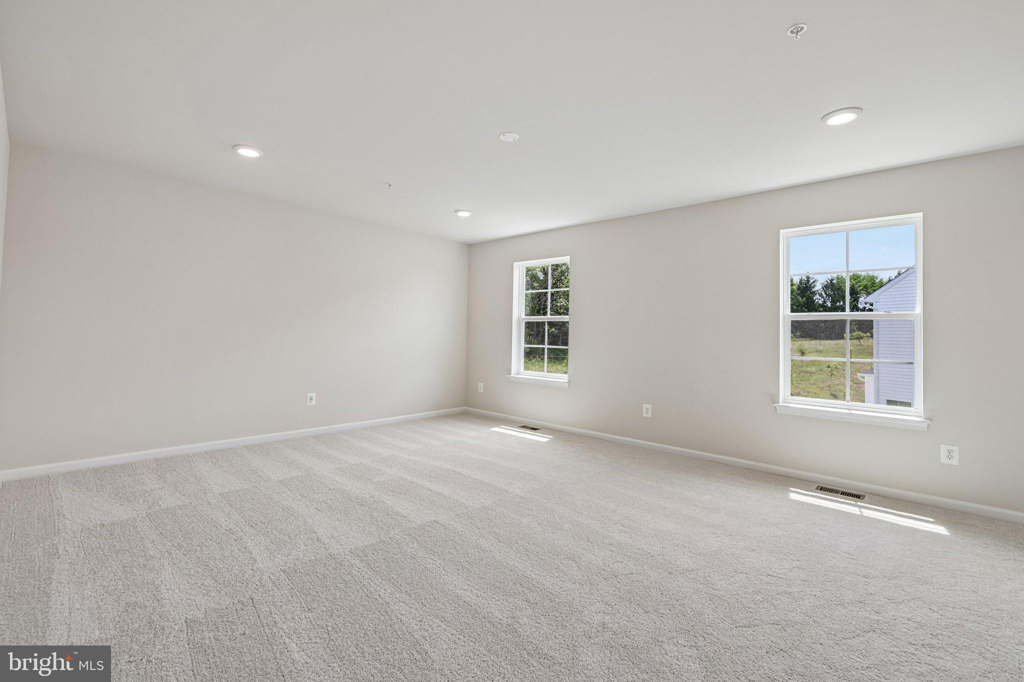 TUSCARORA CREEK - Residential