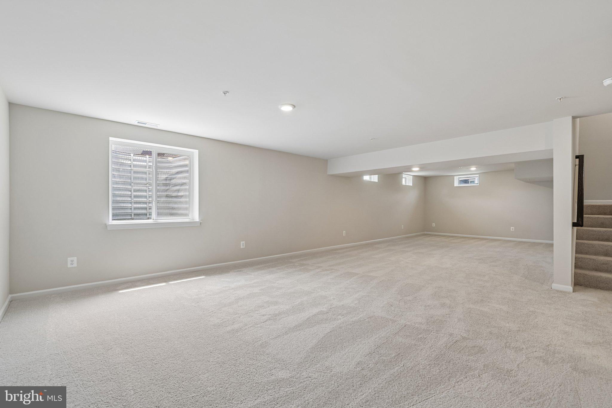 TUSCARORA CREEK - Residential