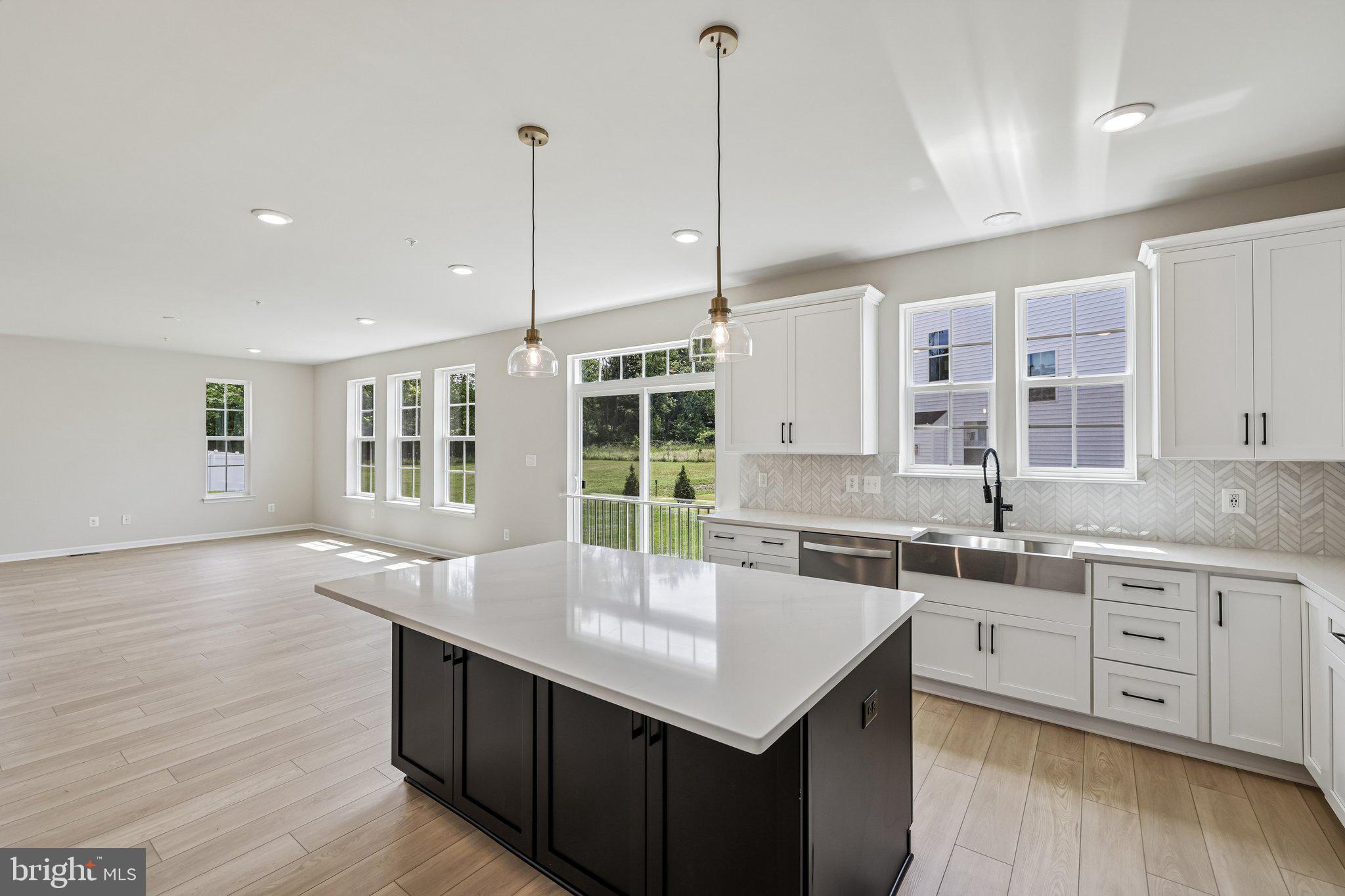 TUSCARORA CREEK - Residential