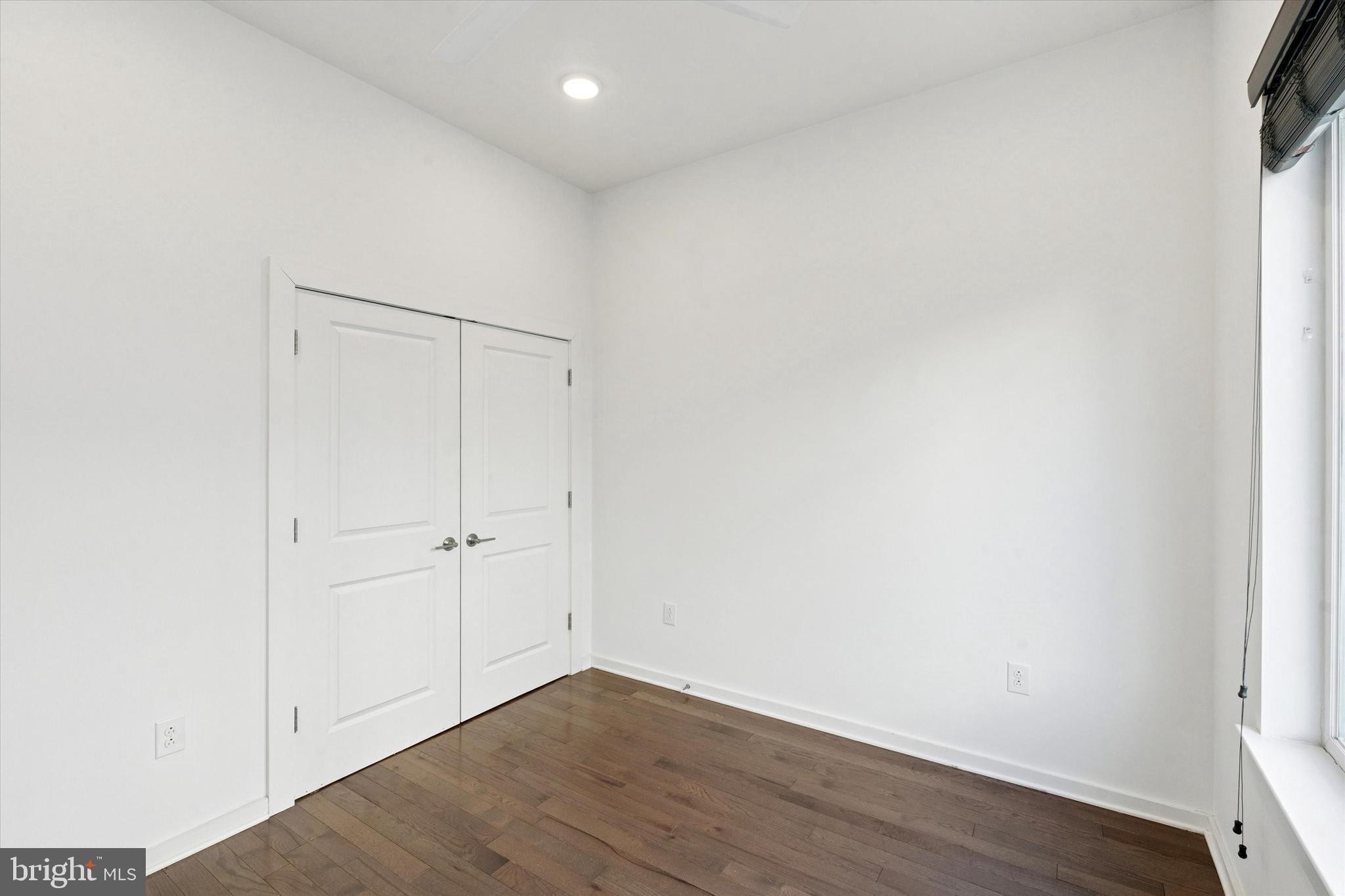 SOUTH KENSINGTON - Residential