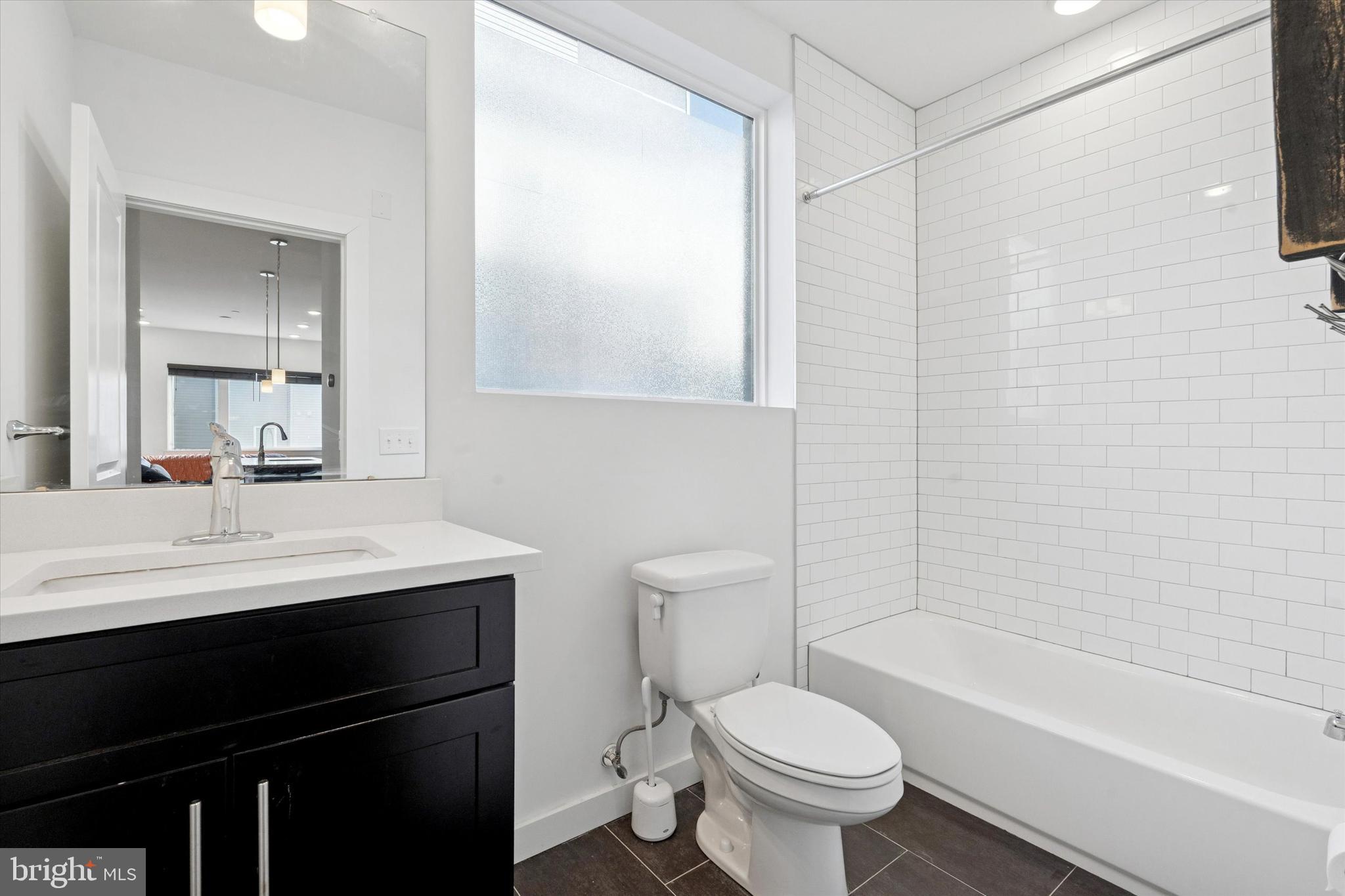 SOUTH KENSINGTON - Residential