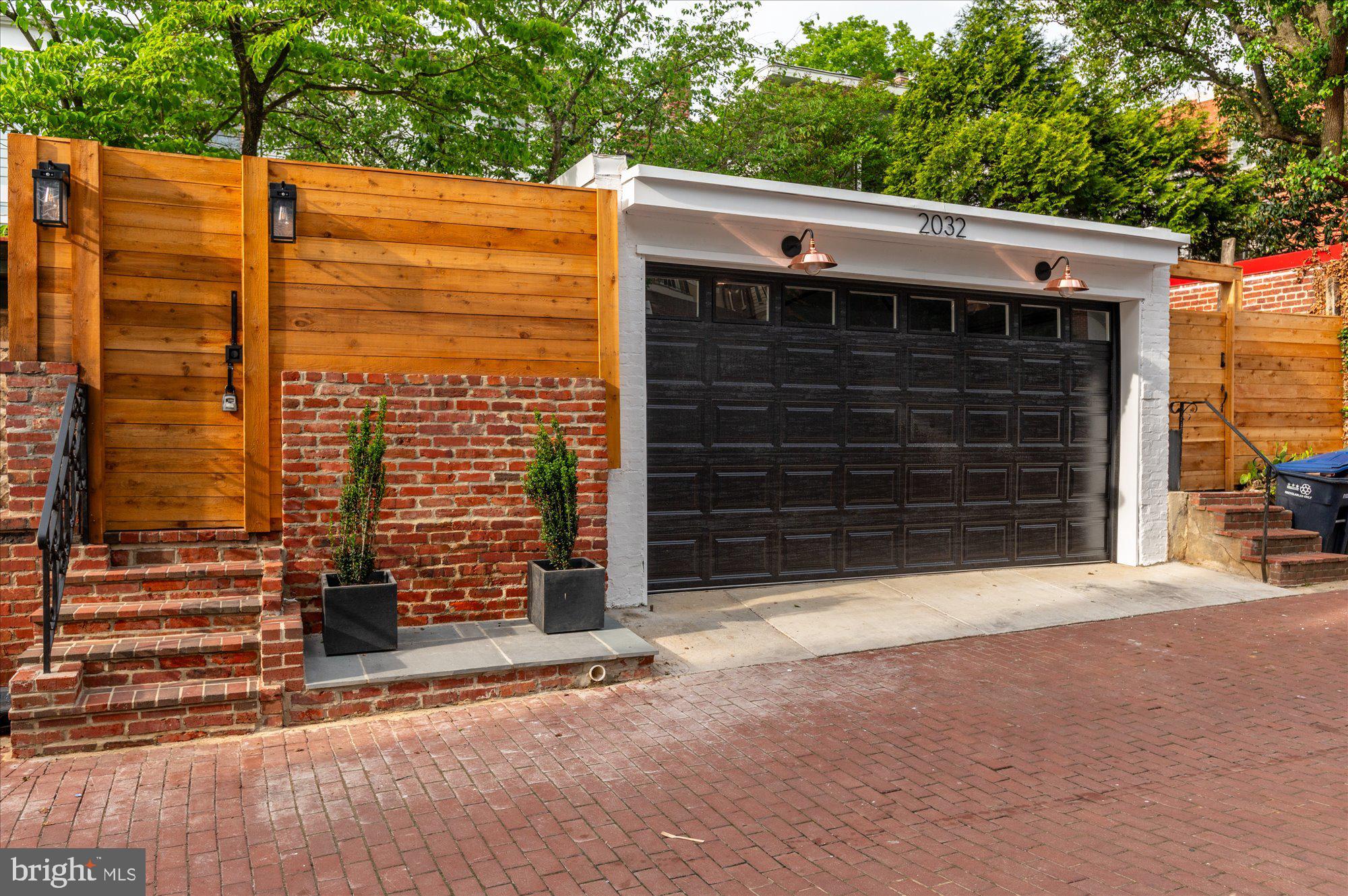 KALORAMA TRIANGLE - Residential