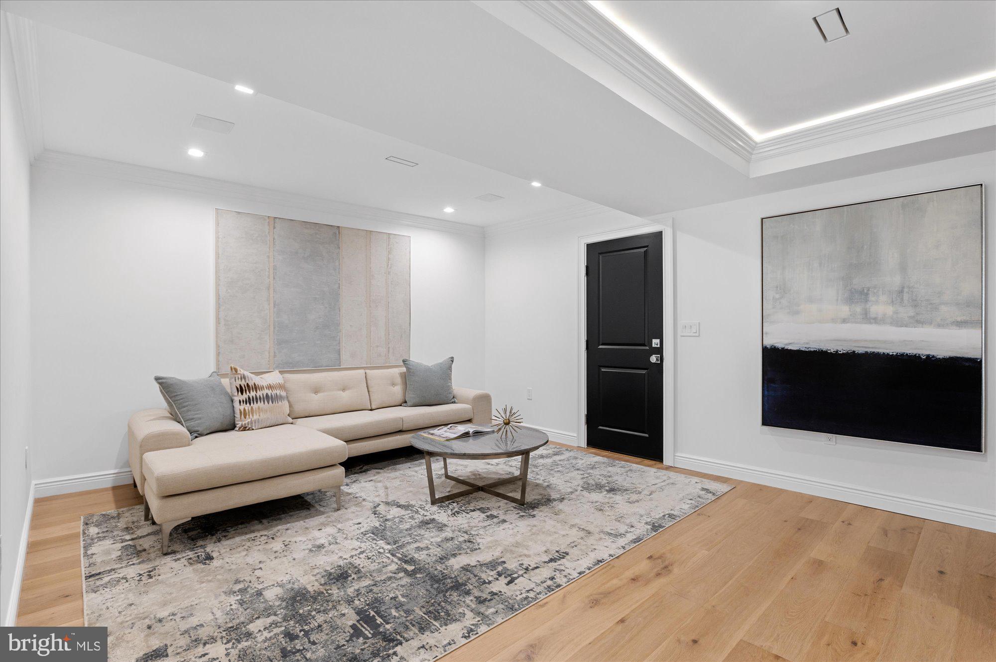 KALORAMA TRIANGLE - Residential