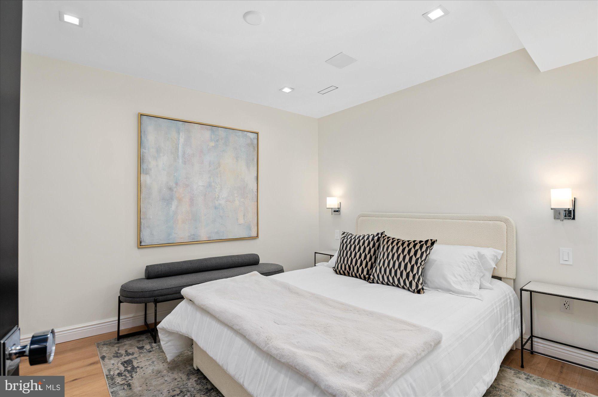 KALORAMA TRIANGLE - Residential