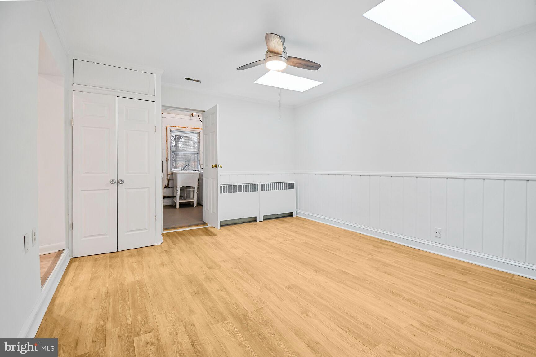 BROOK HILLS ESTATE - Residential Lease